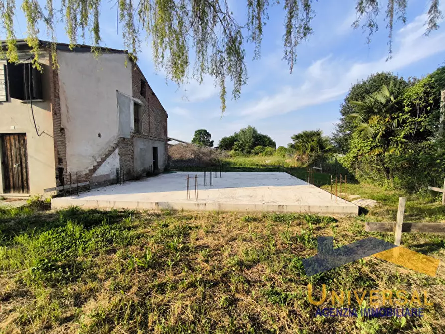 Immagine 5 di Casa bifamiliare in vendita  in Via Commerciale a Santa Giustina In Colle