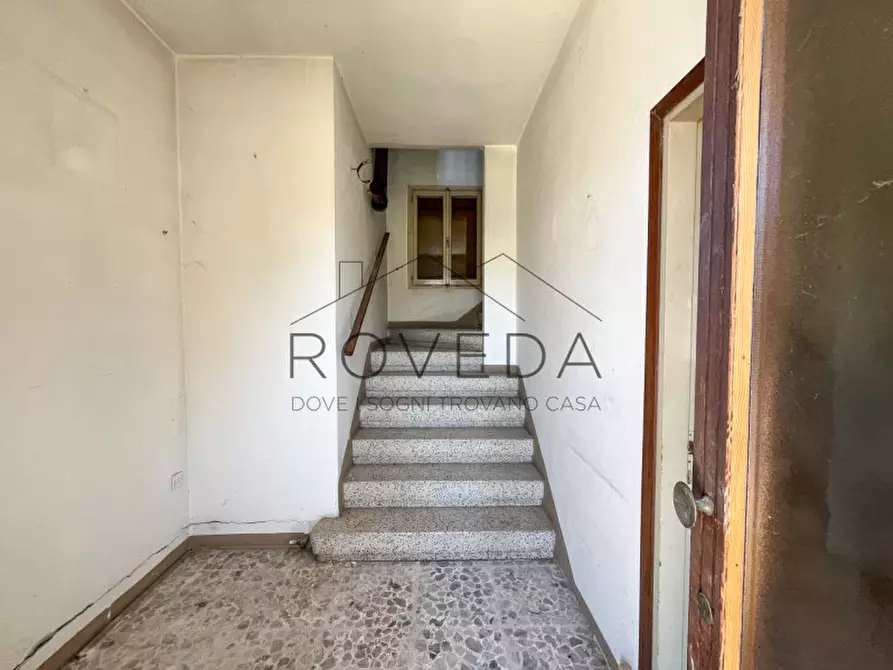 Immagine 10 di Casa bifamiliare in vendita  in Via Santi a Casier