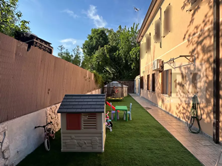 Immagine 3 di Casa bifamiliare in vendita  a Padova