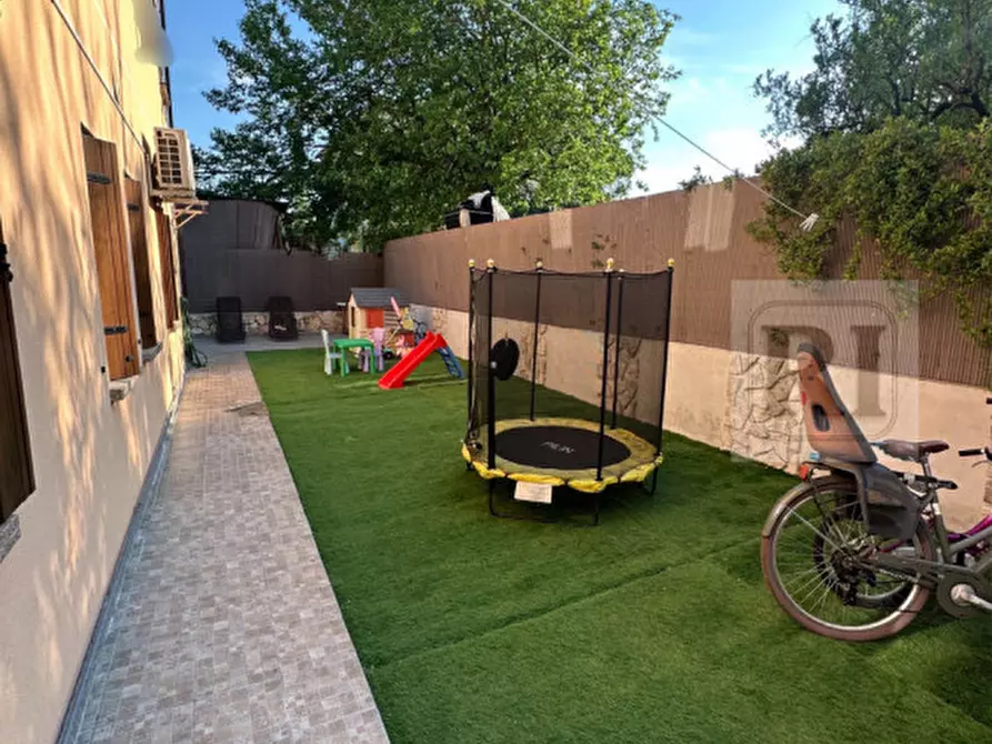 Immagine 5 di Casa bifamiliare in vendita  a Padova