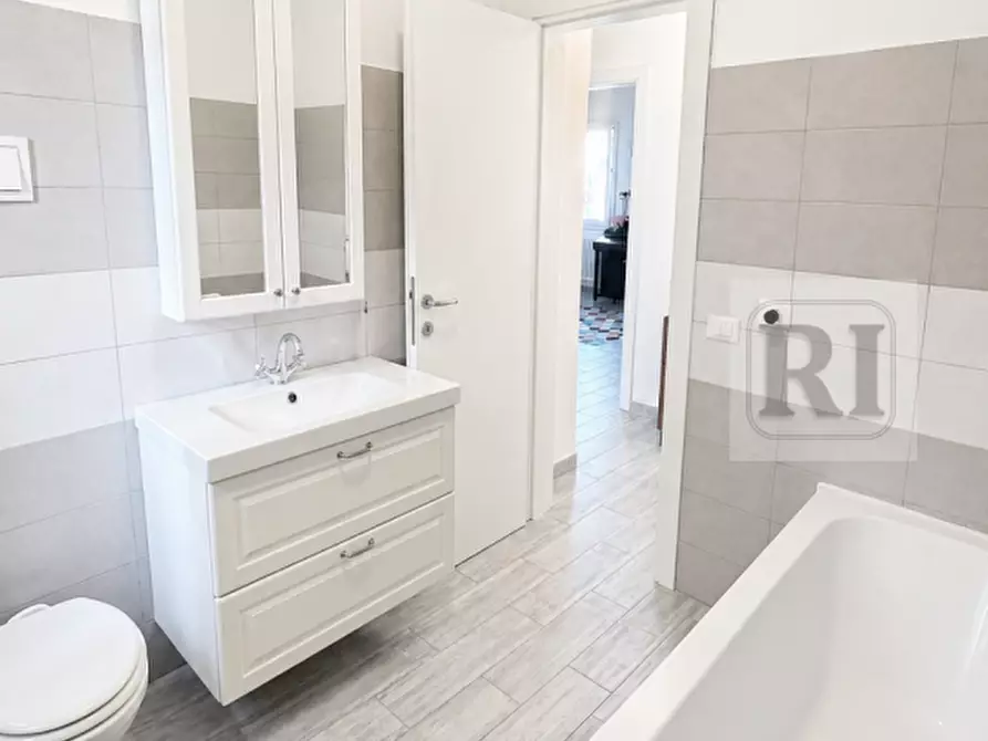 Immagine 16 di Casa bifamiliare in vendita  a Padova