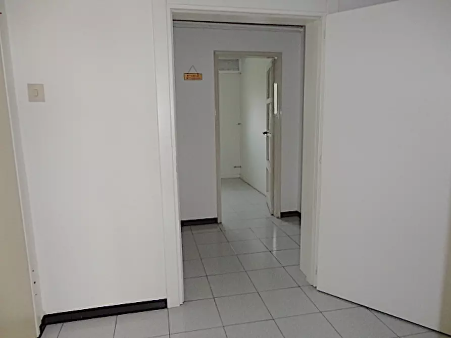 Immagine 5 di Ufficio in affitto  in Via Pietro Selvatico a Padova