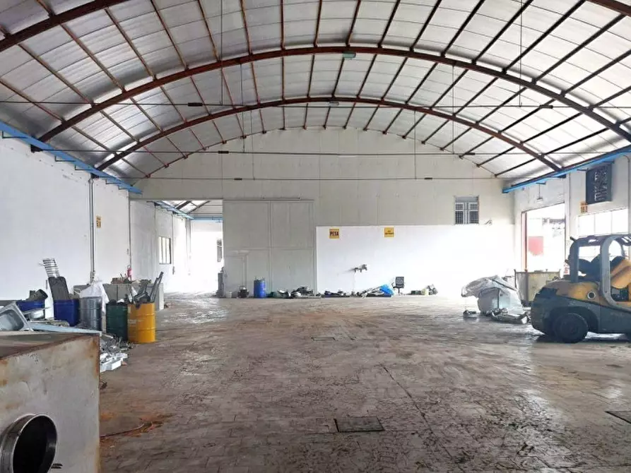 Immagine 3 di Capannone industriale in vendita  in Zona Industriale viaria D, Giammoro ME, Italia a Pace Del Mela
