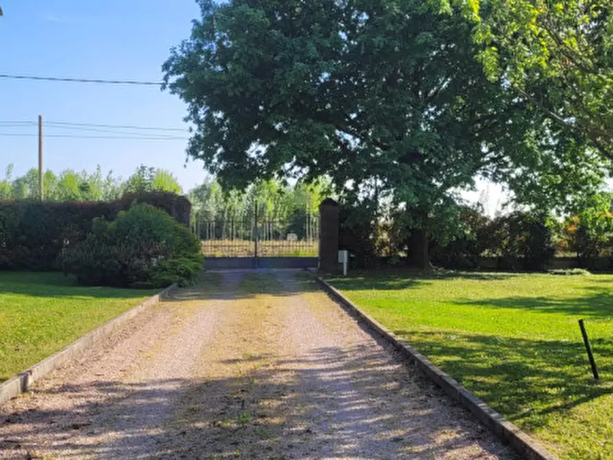 Immagine 7 di Casa indipendente in vendita  in Via Bagnoli a Cadoneghe