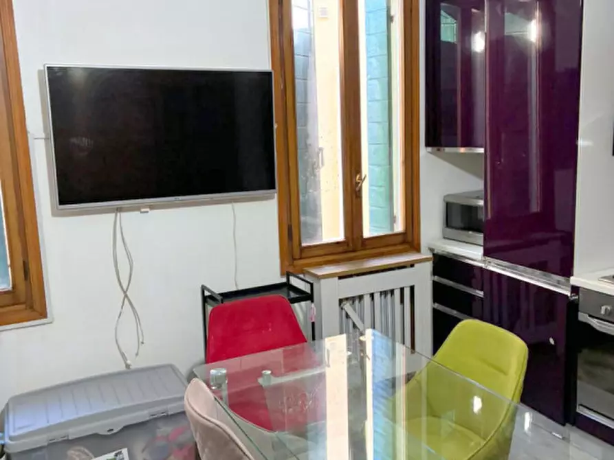 Immagine 3 di Appartamento in vendita  in VIA SAN MARCO a Padova