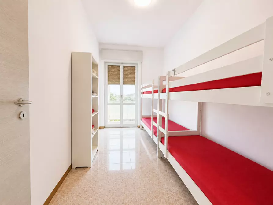Immagine 22 di Appartamento in vendita  a Senigallia