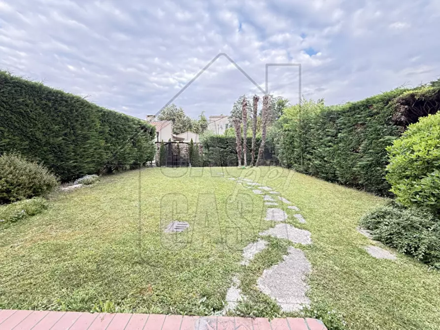 Immagine 1 di Appartamento in vendita  in Via Appia Monterosso a Abano Terme