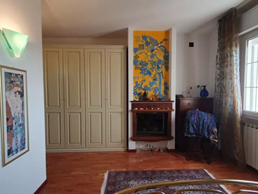 Immagine 15 di Appartamento in vendita  in via Sassi 41 a Modena