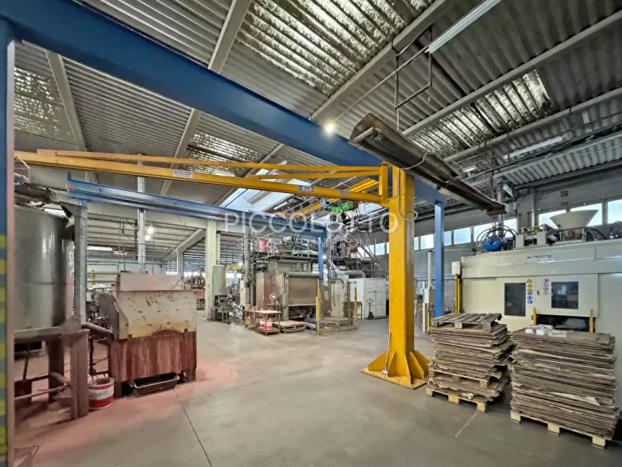 Immagine 16 di Capannone industriale in vendita  in via Mure a Altivole