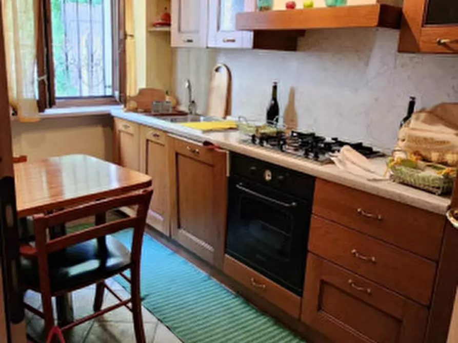 Immagine 7 di Villetta a schiera in vendita  in Via Roma a Corvino San Quirico