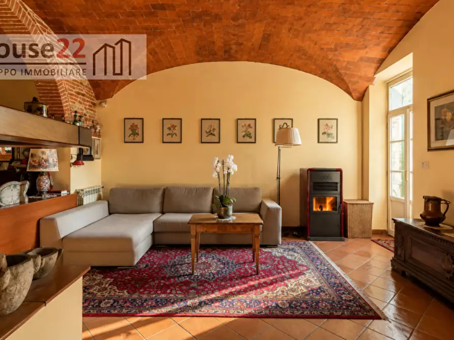 Immagine 28 di Villa in vendita  a Arezzo