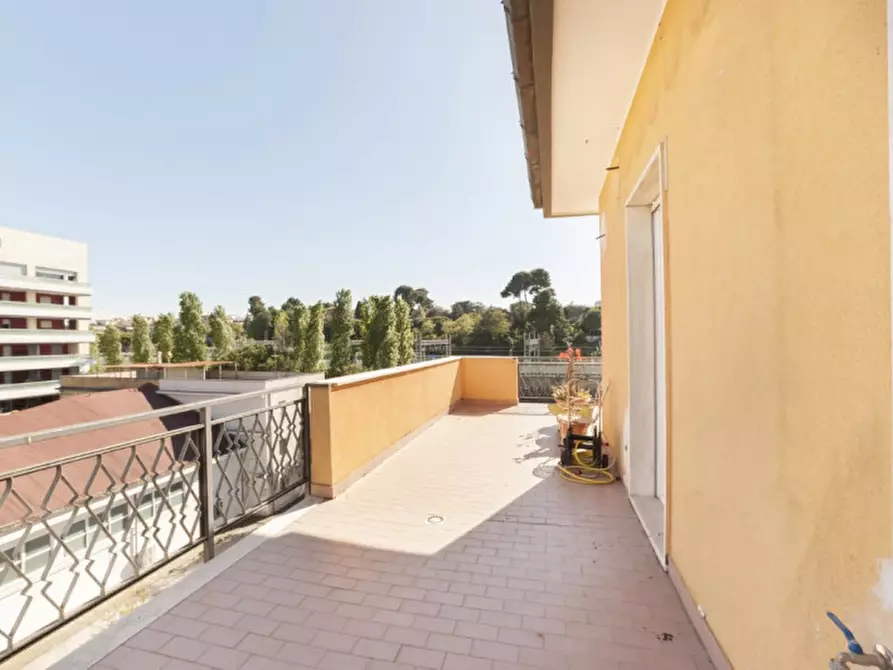 Immagine 8 di Attico in vendita  in VIA RAFFAELLO, 15 a Pescara