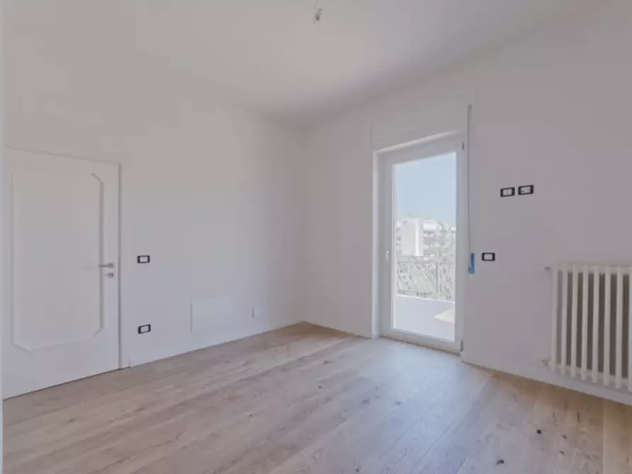 Immagine 19 di Attico in vendita  in VIA RAFFAELLO, 15 a Pescara