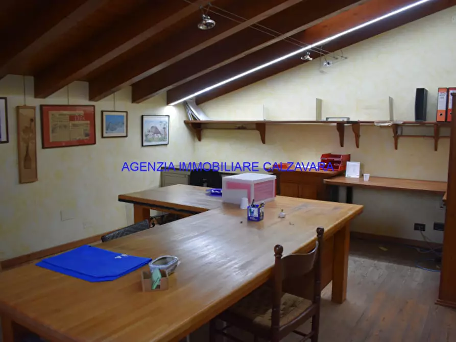 Immagine 15 di Laboratorio in affitto  a Polverara