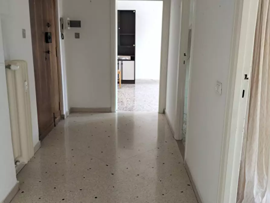 Immagine 1 di Appartamento in vendita  in Viale Curio Dentato a Terni