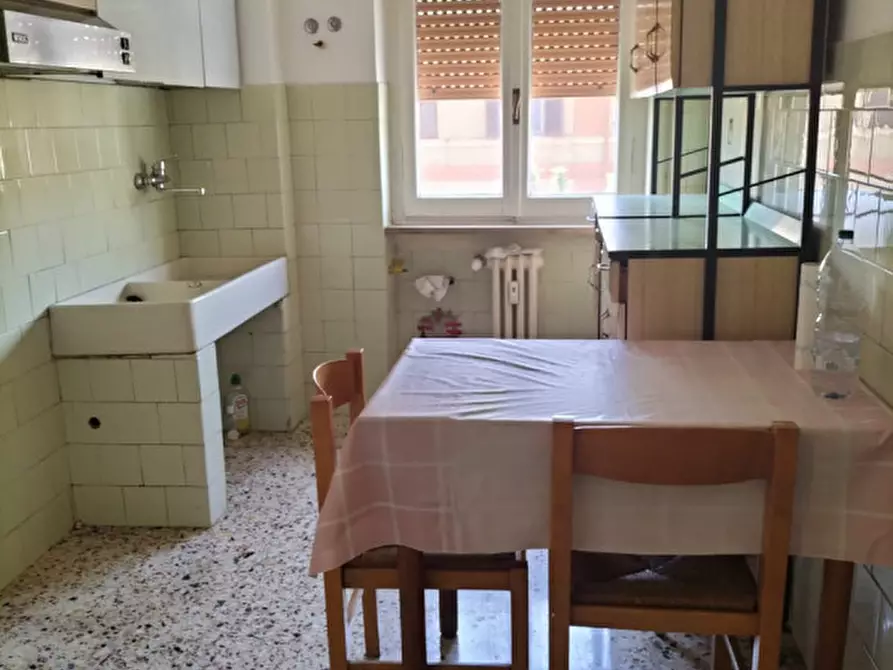 Immagine 8 di Appartamento in vendita  in Viale Curio Dentato a Terni