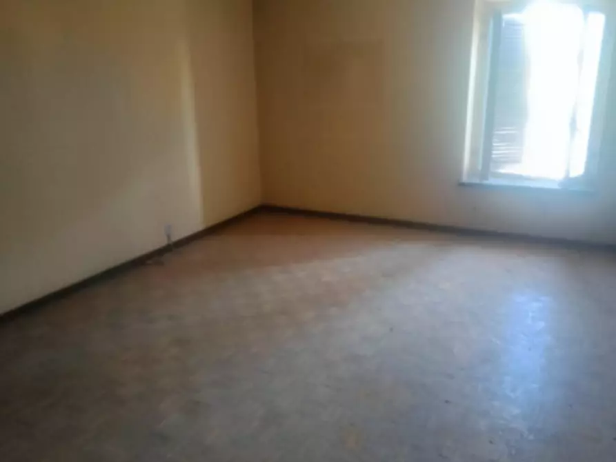 Immagine 9 di Casa indipendente in vendita  in Cantone Cerreto 3 a Casale Monferrato
