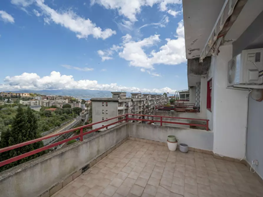 Immagine 12 di Appartamento in vendita  in via sofia idelson 16 a Messina