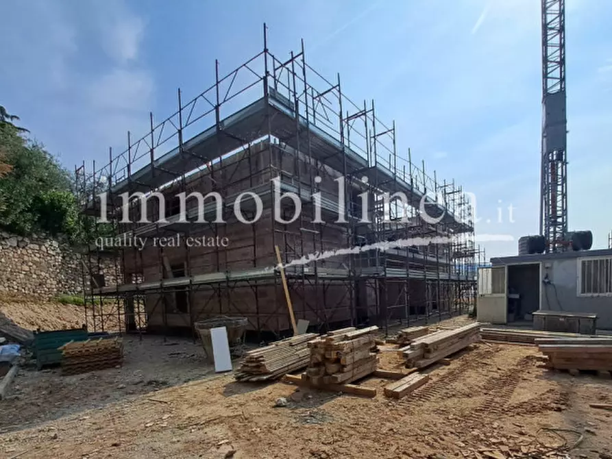 Immagine 6 di Villa in vendita  in via danzie a Affi