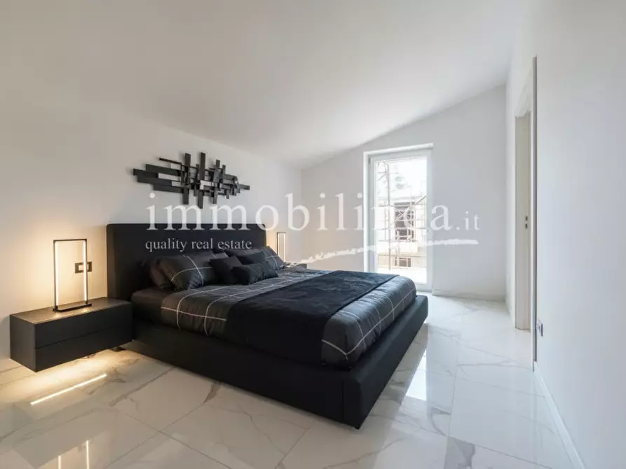 Immagine 8 di Villa in vendita  in via danzie a Affi