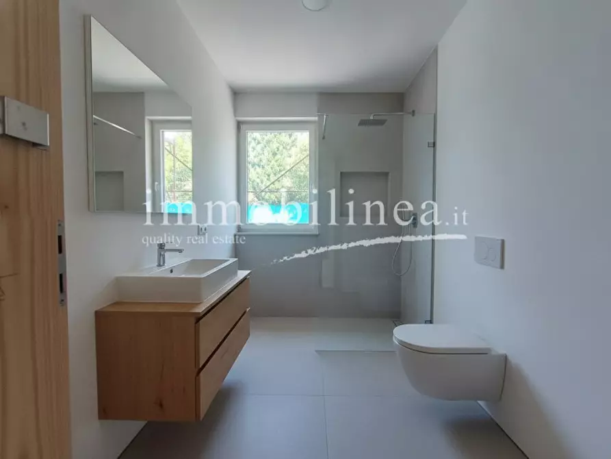 Immagine 10 di Villa in vendita  in via danzie a Affi