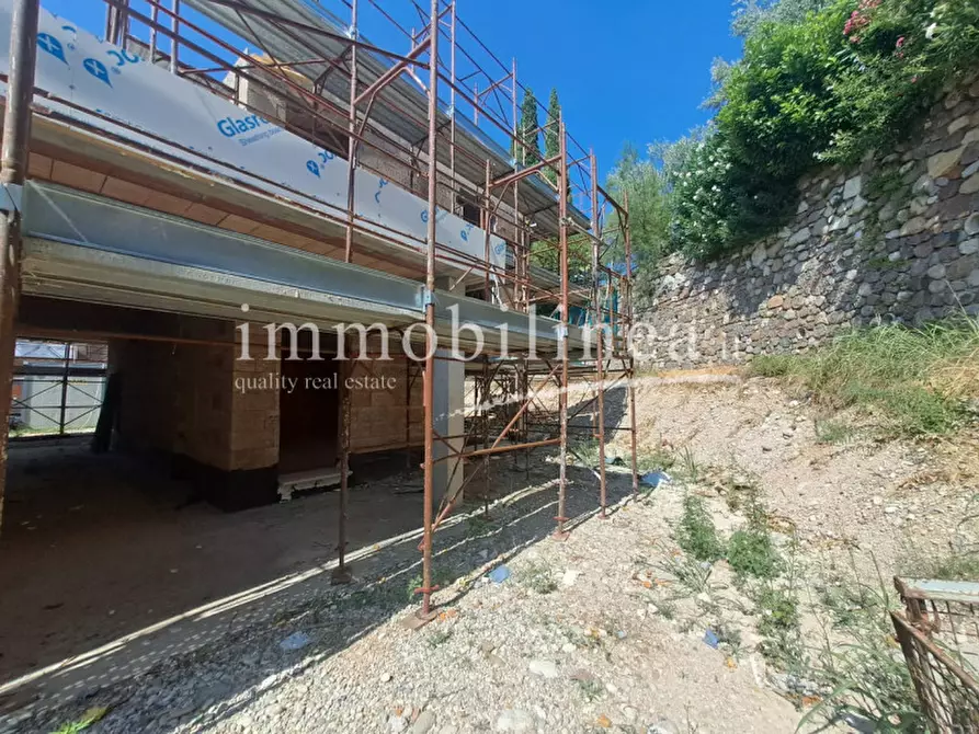 Immagine 15 di Villa in vendita  in via danzie a Affi