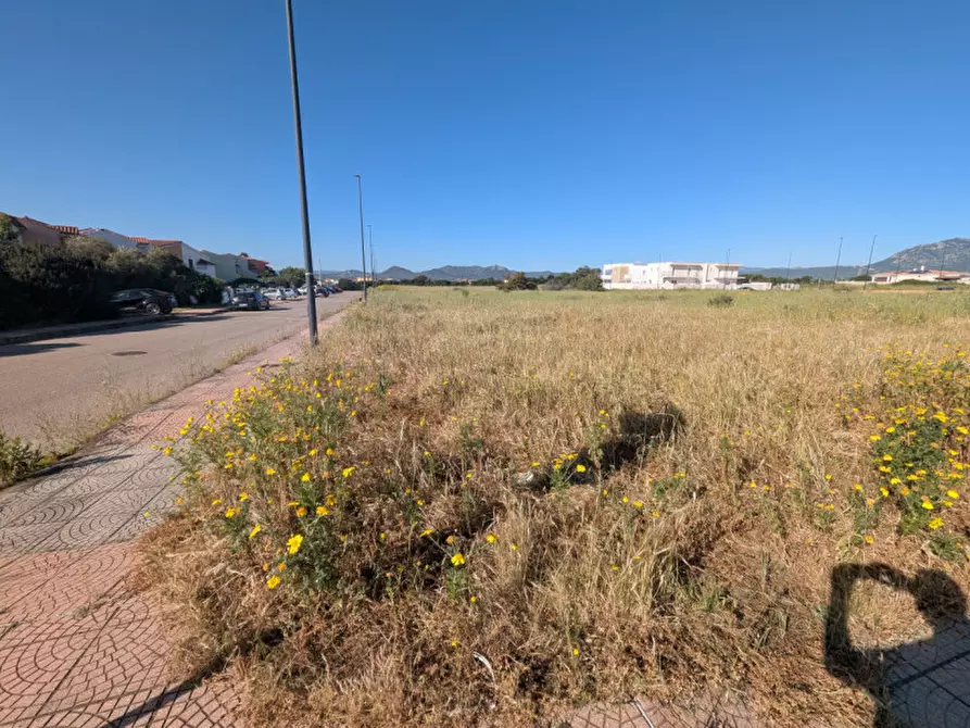 Immagine 6 di Terreno in vendita  in Via Nilde Jotti a Olbia