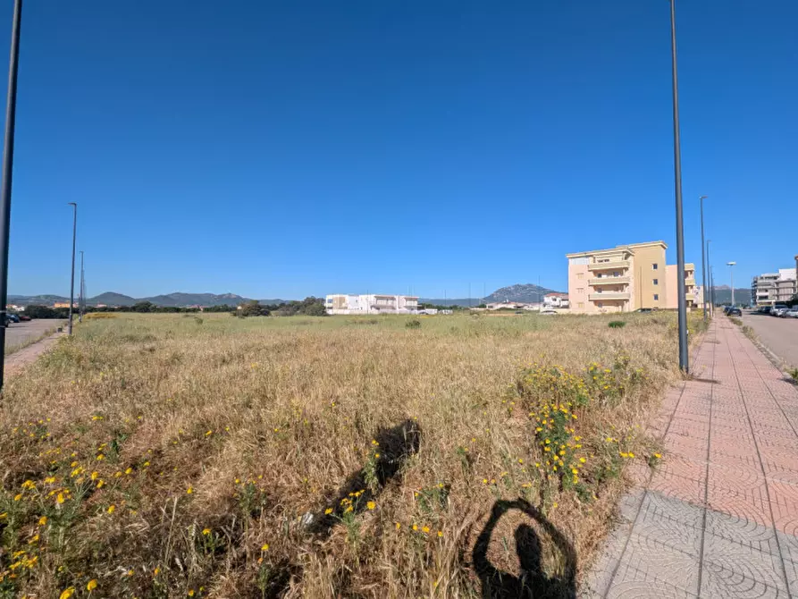 Immagine 7 di Terreno in vendita  in Via Nilde Jotti a Olbia