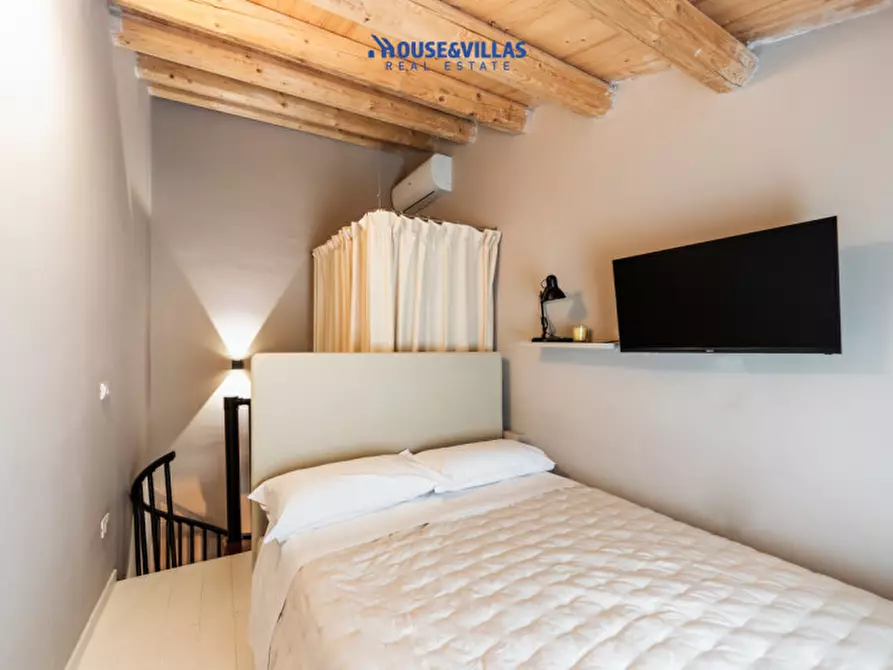 Immagine 37 di Casa indipendente in vendita  in crocifisso noto a Noto