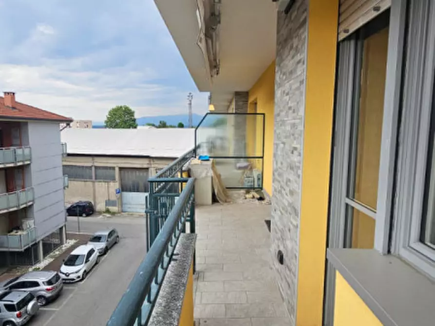 Immagine 17 di Appartamento in vendita  in Via Rescrosio ,14 a Rivarolo Canavese