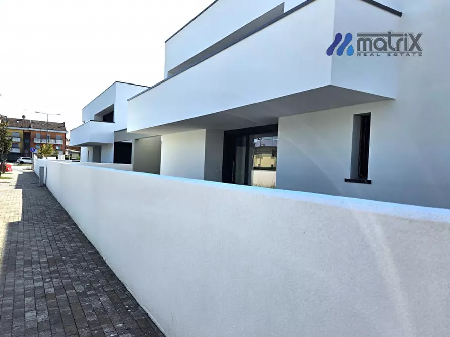 Immagine 4 di Villetta a schiera in vendita  in via dei Salici 5 a Vigonovo