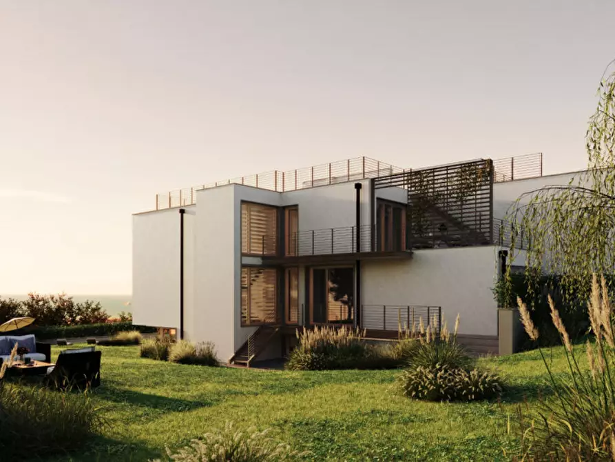 Immagine 5 di Villa in vendita  in VIA DEL VIPERAIO 10 a Livorno