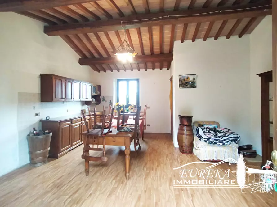 Immagine 8 di Rustico / casale in vendita  in Strada Provinciale di Sinalunga a Sinalunga