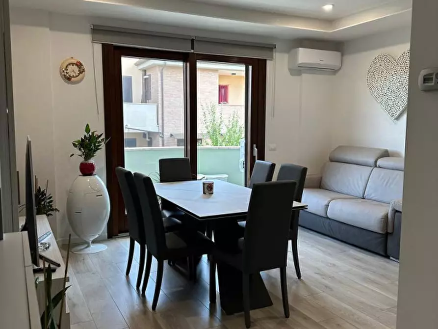 Immagine 2 di Appartamento in vendita  in Via Polverigi a Castiglione Del Lago