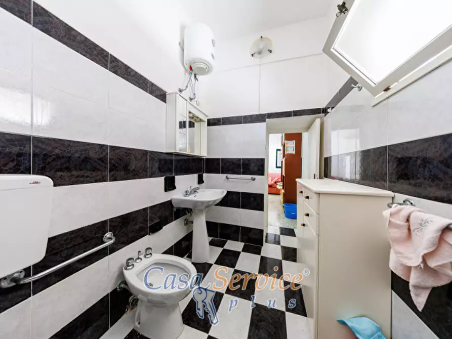 Immagine 32 di Villa in vendita  in Via Rizzo a Racale