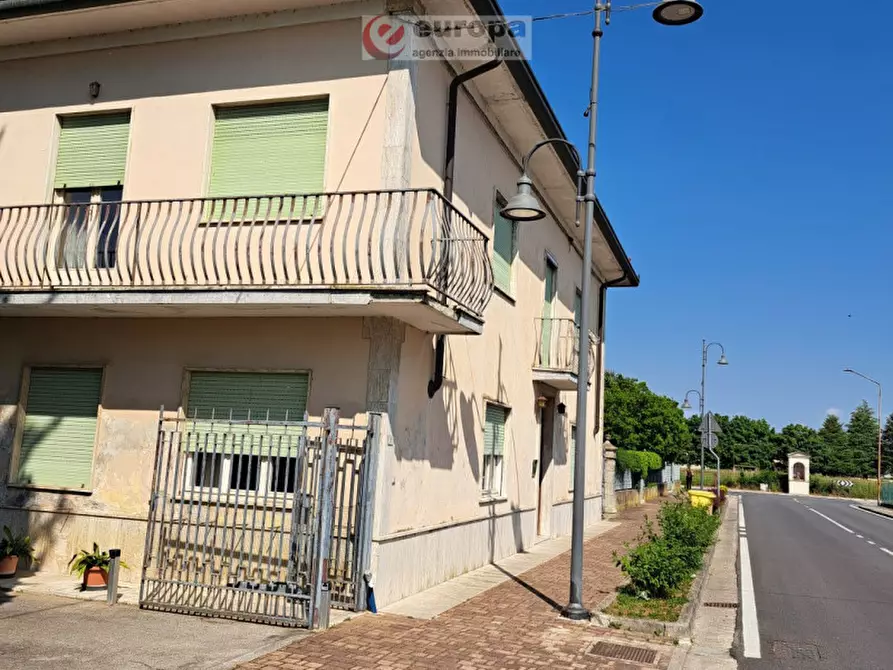 Immagine 5 di Casa indipendente in vendita  in Via Alture a Torri Di Quartesolo