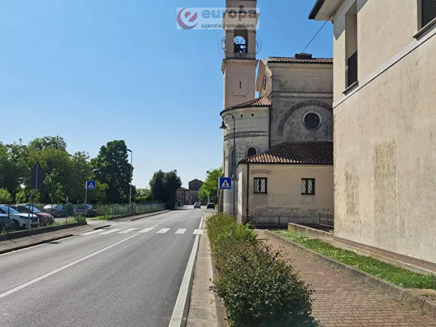 Immagine 6 di Casa indipendente in vendita  in Via Alture a Torri Di Quartesolo