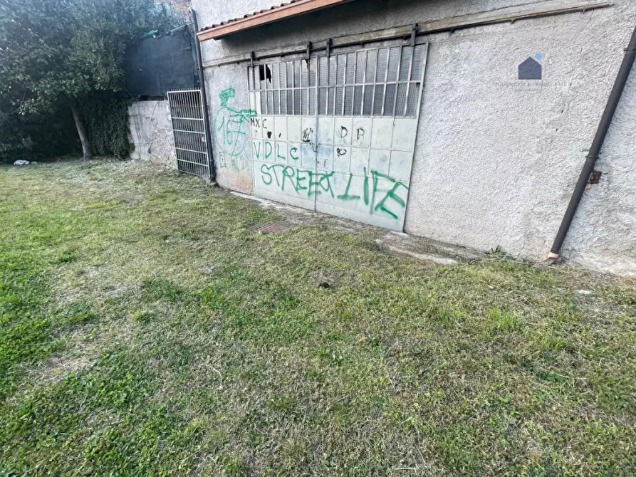 Immagine 3 di Magazzino in vendita  in Via Giovanni Pascoli 9 a Calvagese Della Riviera