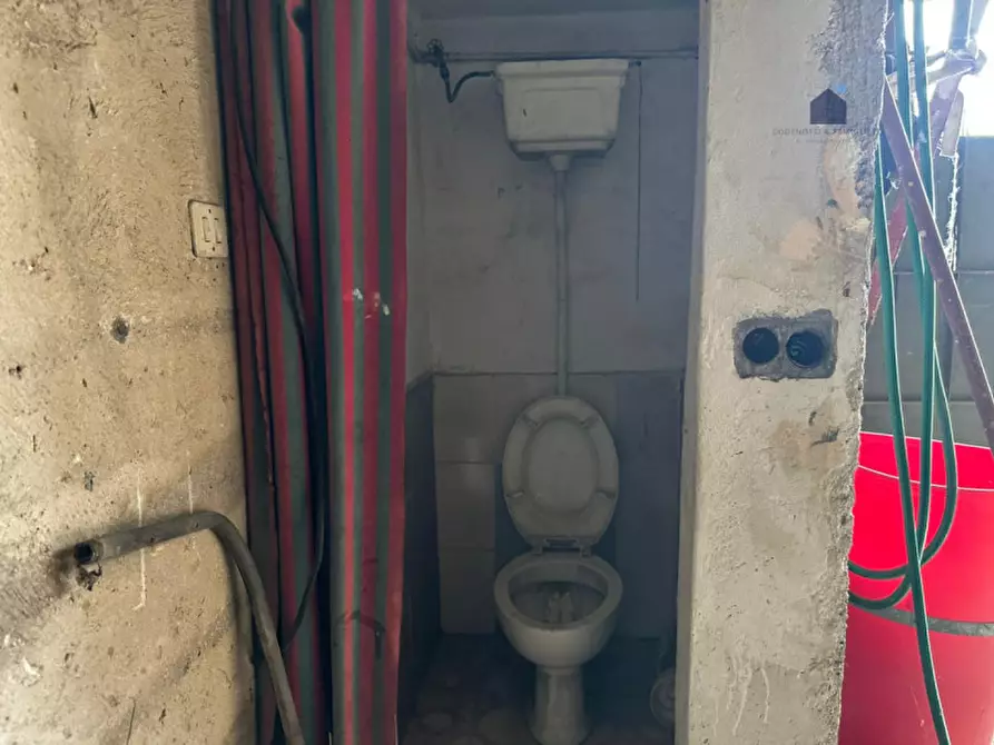 Immagine 16 di Magazzino in vendita  in Via Giovanni Pascoli 9 a Calvagese Della Riviera