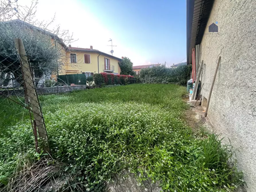 Immagine 25 di Magazzino in vendita  in Via Giovanni Pascoli 9 a Calvagese Della Riviera