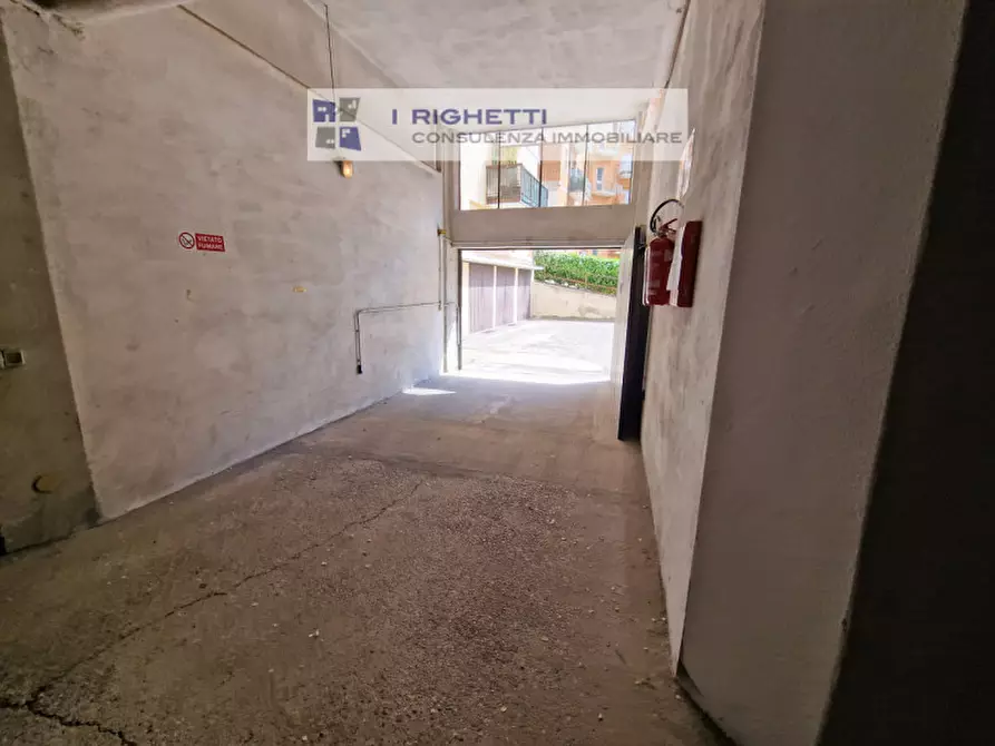 Immagine 4 di Posto auto in vendita  in Via Alvise Da Mosto a Verona