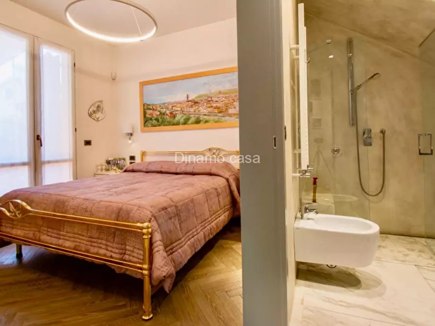 Immagine 11 di Villa in vendita  in Via Giotto a Poggio A Caiano