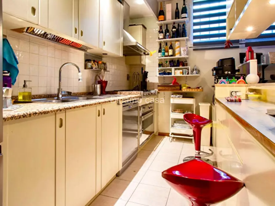 Immagine 21 di Villa in vendita  in Via Giotto a Poggio A Caiano