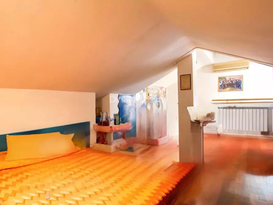 Immagine 25 di Villa in vendita  in Via Giotto a Poggio A Caiano
