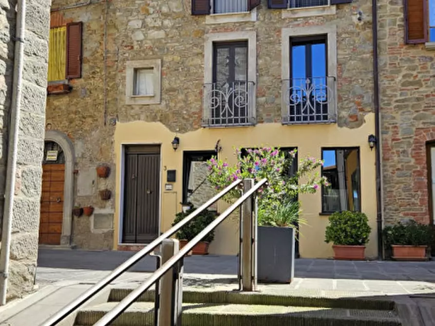 Immagine 1 di Appartamento in vendita  in Via Giacomo Matteotti a Tuoro Sul Trasimeno
