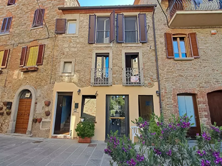 Immagine 2 di Appartamento in vendita  in Via Giacomo Matteotti a Tuoro Sul Trasimeno