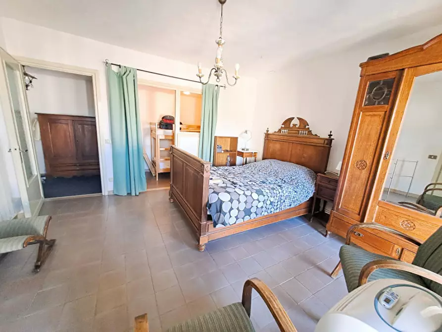 Immagine 8 di Appartamento in vendita  in Via Giacomo Matteotti a Tuoro Sul Trasimeno