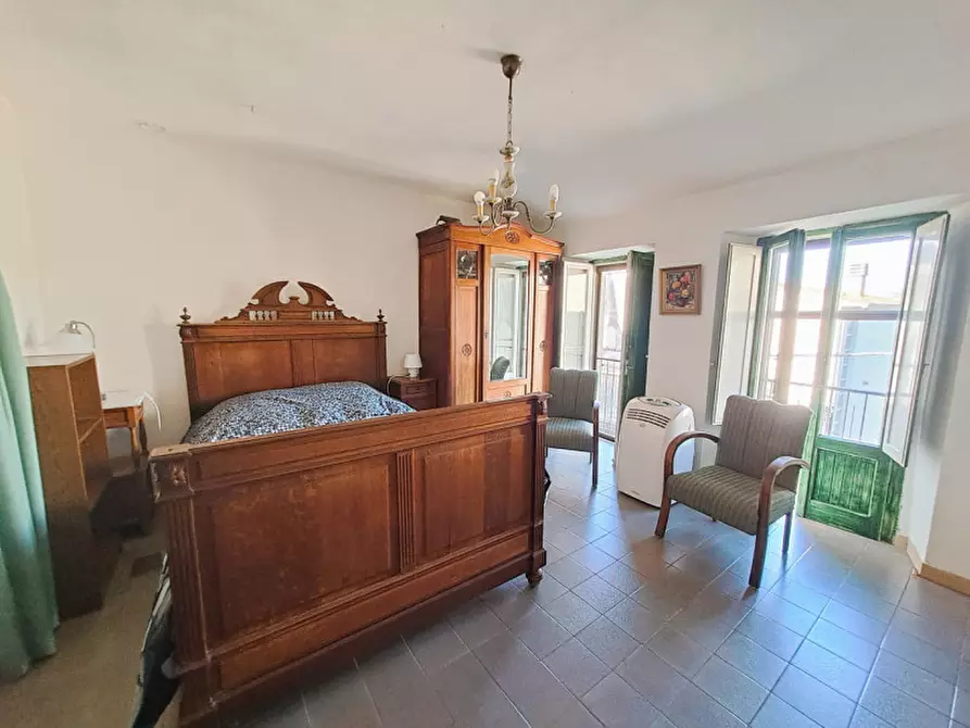 Immagine 10 di Appartamento in vendita  in Via Giacomo Matteotti a Tuoro Sul Trasimeno