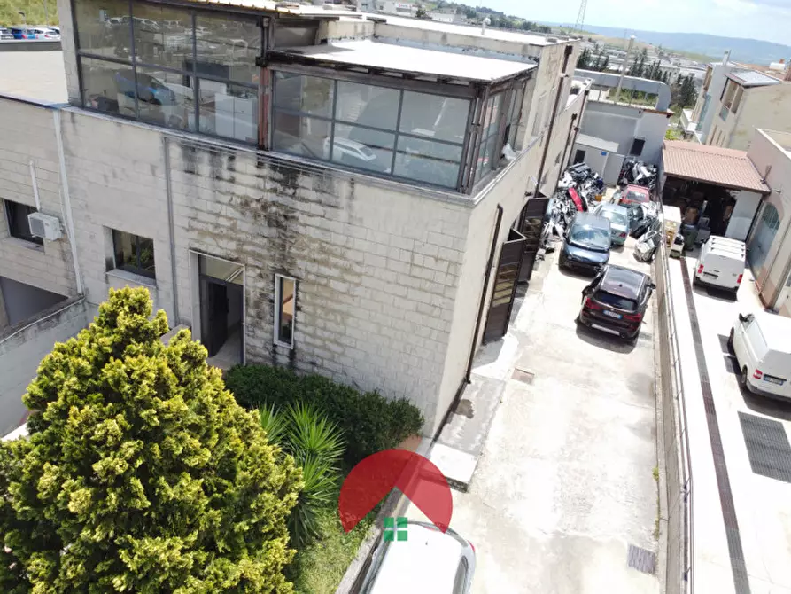Immagine 4 di Capannone industriale in vendita  in VIA DEL COMMERCIO a Matera