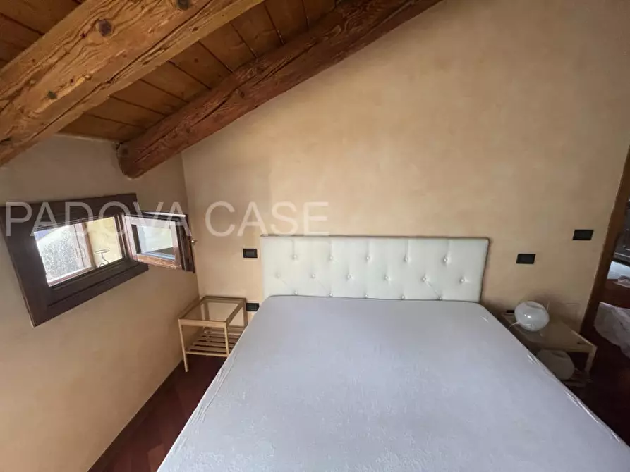 Immagine 12 di Attico in vendita  in via beltrame a Padova